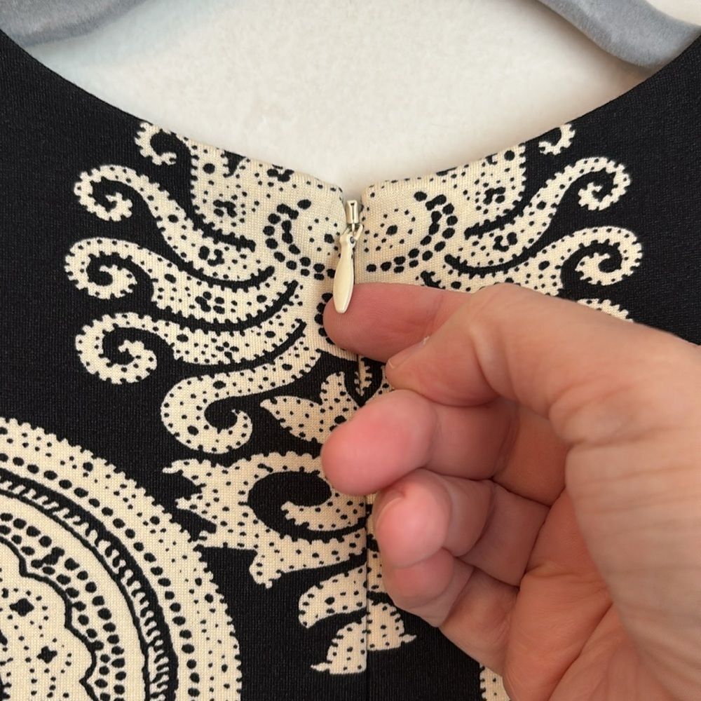 J. McLaughlin Women Elegant Black and Cream Patterned Dress Catalina cloth small - Picture 8 of 11